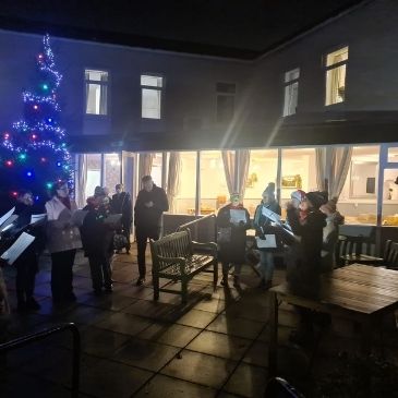 Carol Singers at Pennington Court