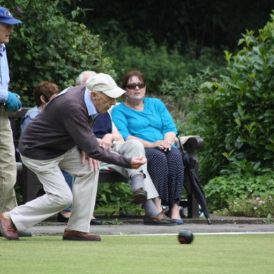 Westward Care sponsor North Leeds Bowling Club Over 90s Competition