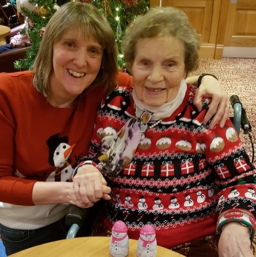 Families supporting Save the Children Wear a Christmas Jumper Day