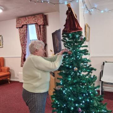 Our residents and staff got into the festive spirit today at Pennington Court, decorating our Christmas trees and hanging the residents' homemade baubles.