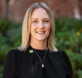 Sharon Earnshaw